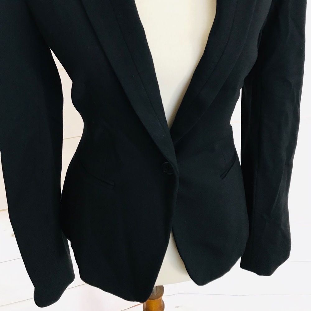 CLASSIC BLACK BLAZER - Picture 3 of 5